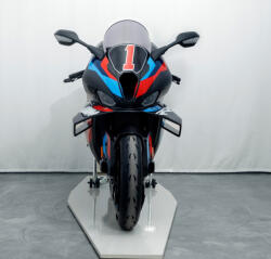 MRA motorkerékpár szélvédő BMW M1000 RR SM99 2023-2024, OM forma, víztiszta MRA Váz, idomok és járműkiegészítők Szélvédők és tartozékaik Szélvédők Motorkerékpár- és robogószélvédők