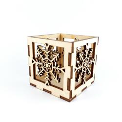 Amco Suport lumanari de Craciun cu model de fulg de zapada dimensiuni 6x6x6 cm (PM070)