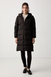 Giorgio Armani de puf pentru femei 9BYA-KUD0EH_89X (XW000251.AF12286)