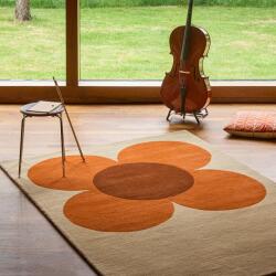 Orla Kiely gyapjú szőnyeg Flower Placement pumpkin-ecru 158203 - 200 x 280 cm
