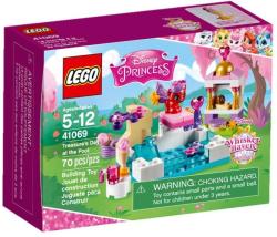 LEGO® Disney Princess™ - Treasure's Day at the Pool (41069) LEGO