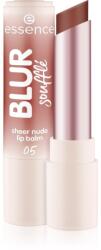 essence Blur Soufflé tonizáló ajakbalzsam matt hatással árnyalat 05 Nude Toffee 3 g