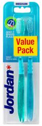 ORKLA JORDAN Target Teeth&Gums fogkefék, közepes, 2 db-os készlet, kevert színek (riogroup_7046110063743)
