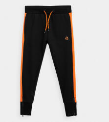 4F Pantaloni trening juniori 4F JSPMD003 - Negru, 146 (HJL21-JSPMD003-146)