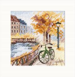  Keresztszemes hímzőkészlet Ősz a városban. A csatorna melletti út 7x7 cm (0-219)