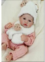Man Yuk Toys Păpușă bebeluș Reborn fetiță cu fular, căciulă și accesorii - 43 cm (QM24103) Papusa