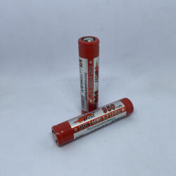 EFEST IMR14650 V1 950mAh 8A Akkumulátor (Lapos)