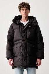 Tommy Jeans geacă matlasată pentru bărbați 9BY2-KUMZF6_99X (DM0DM23730)