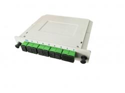  Spliter optic 1x8 cu conectori SC/APC tip caseta