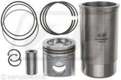 VAPORMATIC Piston cu Camasa Set John Deere 1570 430 4730 630 650 6430 Premium 6534 Premium 710j 730 7130 Premium 7195 J 7225 J (VPB8630)