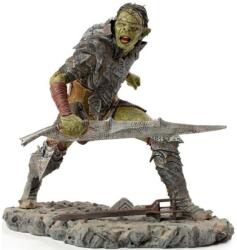 Iron Studios The Lord of the Rings - Statuie Swordsman Art Scale 1/10 (WBLOR43121-10) Figurina