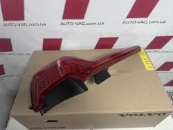 Volvo 31655915 - Lampa spate - LAMPA STOP STANGA PE CAROSERIE - O. E. - Volvo-31655915 (VOLVO31655915)