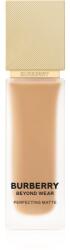 Burberry Beyond Wear Perfecting Matte Foundation machiaj lichid cu un finisaj mat culoare Medium Warm 80 30 ml