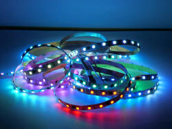  LED SZALAG 24V folyóméteres beltéri RGB színes (7, 2W)