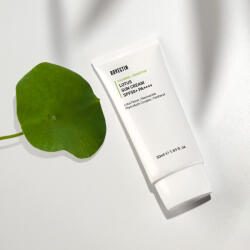 Rovectin Calming Lotus Sun Cream SPF50+ PA++++ 50ml
