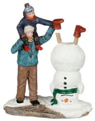  Luville Schneewald Making funny snowman
