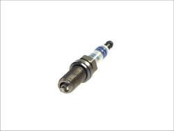 Bosch 0 242 236 528 - Bujii - Bujie scanteie VOLVO C30. C70 II. S40 II. S60 I. S60 II. S80 I. S80 II. V40. V50. V60 I. V70 II. V70 III. XC60 I. XC70 II. XC90 - BOSCH-0 242 236 528 (BOSCH0242236528)