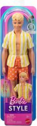Mattel Fashionistas Ken baba Ken Barbie Style #252 rövidnadrágban