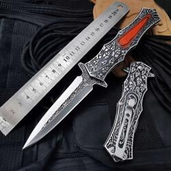  Összecsukható zsebkés faragott acéllal és fa betéttel (C5E-HW-XD001)