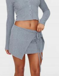 Prettylittlething Szürke Szőrös Miniszoknya Aszimmetrikus Kötés Prettylittlething 32