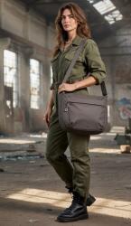 Samsonite MOVE 5.0 nagy, íves aljú, bővíthető sötét tóp válltáska 158847-8017