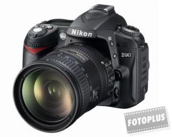 Nikon D90 + 18-105mm VR (VBA230K001)