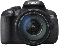 Canon EOS 700D + 18-135mm IS STM (8596B039AA)