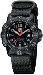 Luminox A 4221