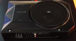 JBL BassPro SL