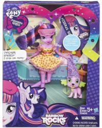 Hasbro Equestria Girls: Rainbow Rocks - Papusa Twilight Sparkle cu mic favorit catelus, Spike (B1072)