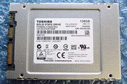 Toshiba 2.5 128GB SATA3 THNSNJ128GCSY