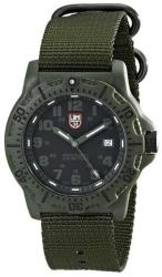 Luminox A 8817