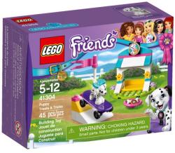 LEGO® Friends - Kutyatrükkök és jutalomfalatok (41304)