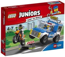 LEGO® Juniors - Rendőrségi terepjárós üldözés (10735)