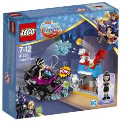 LEGO® DC Super Hero Girls - Lashina harckocsija (41233)