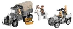 LEGO® Indiana Jones - Versenyfutás az Ellopott Kincsért (7622)