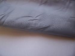  ezüst selyem dekoranyag 150 cm széles (méterre)