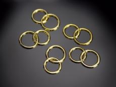 Arany gyűrűpár 25 db (1, 5 cm-es)