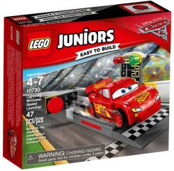 LEGO® Juniors - Villám McQueen versenyautó indítója (10730)