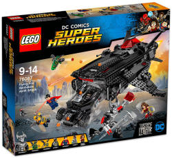 LEGO® Super Heroes - Flying Fox Batmobile™ Airlift Attack (76087)