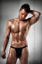 Passion 005 Thong Fekete L/XL