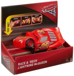 Mattel Verdák 3 - Race and Reck - Villám McQueen karambol autó (DYW39)