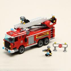 Enlighten Tűzoltó autó háromrészes létrával (904)