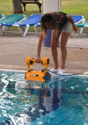 Maytronics Dolphin Wave 30