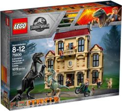 LEGO® Jurassic World - Dühöngő Indoraptor a Lockwood birtokon (75930)