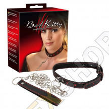 Bad Kitty - szíves nyakörv, fém pórázzal (fekete-piros) - szexshop
