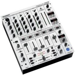 BEHRINGER DjX 700