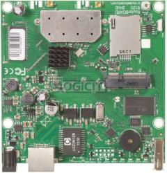 MikroTik RB912UAG-2HPnD Alaplap