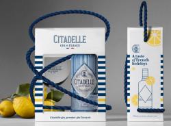 Citadelle Gin 44% 0,7 l - pohárral, díszdobozban