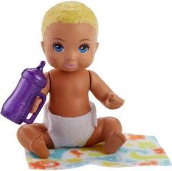 Mattel Barbie - Skipper Babysitters - Szőke hajú kisbaba (FHY80)